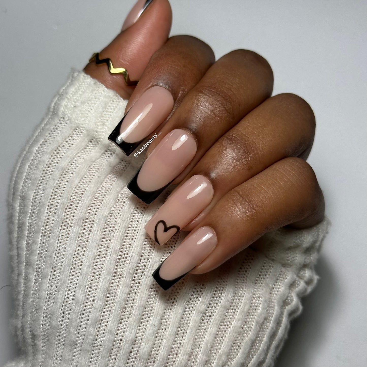 Tori Press On Nails