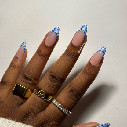 Boa Press On Nails
