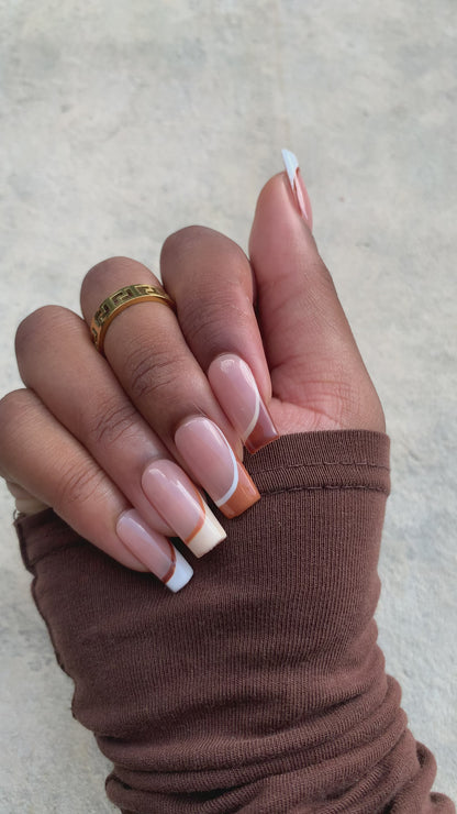 Nutmeg Press On Nails