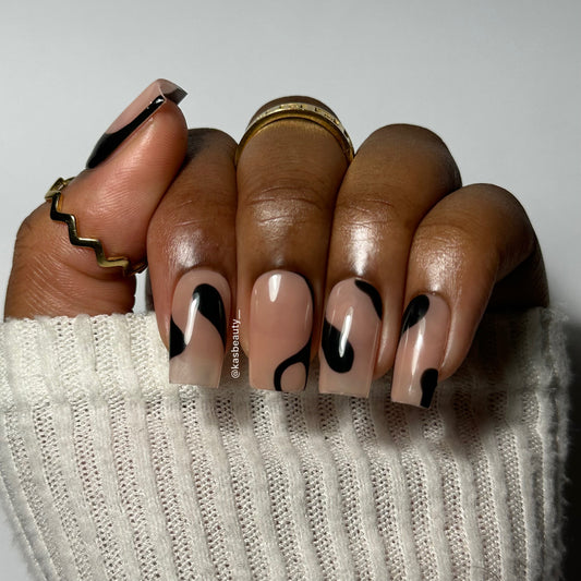 Echo Press On Nails