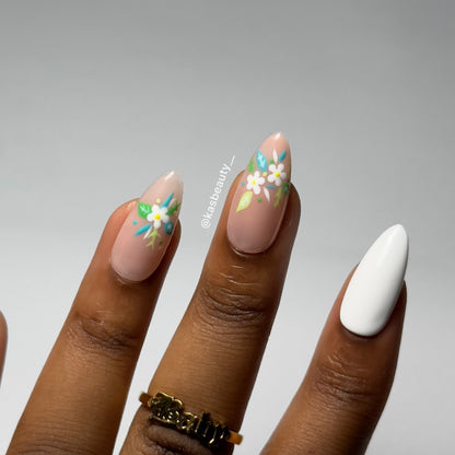 Lily Press On Nails